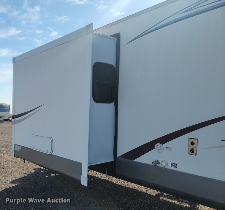 image for item JG9767 2014 Estate Villa  camper