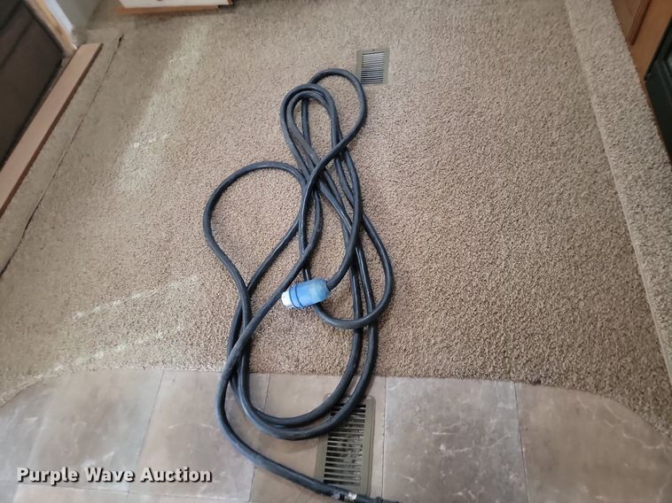 image for item JG9767 2014 Estate Villa  camper