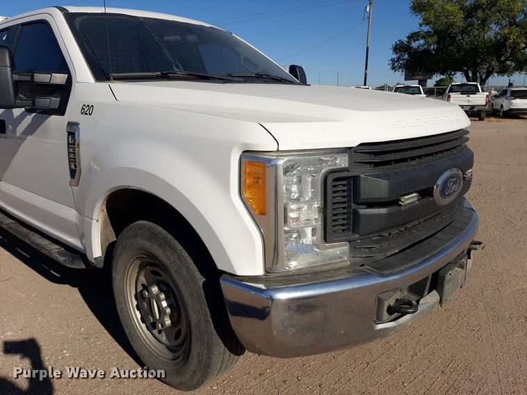 image for item KD9169 2017 Ford F250 Super Duty  SuperCab pickup truck