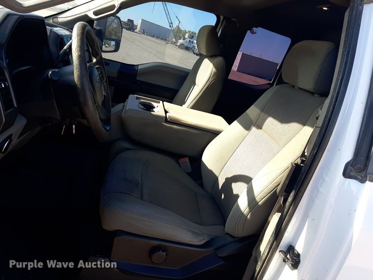 image for item KD9169 2017 Ford F250 Super Duty  SuperCab pickup truck