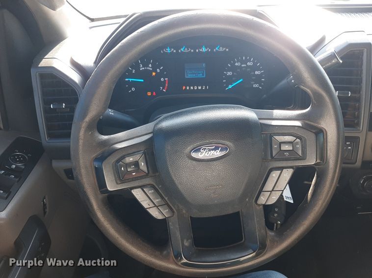 image for item KD9169 2017 Ford F250 Super Duty  SuperCab pickup truck