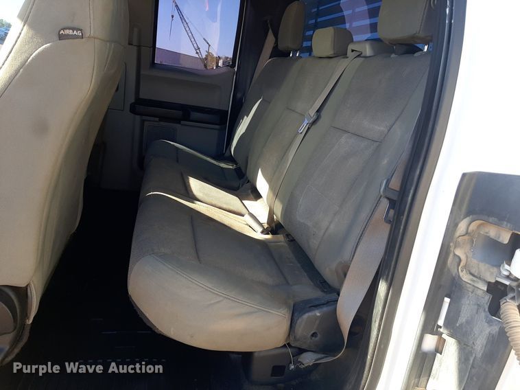 image for item KD9169 2017 Ford F250 Super Duty  SuperCab pickup truck