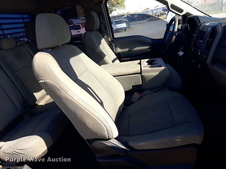 image for item KD9169 2017 Ford F250 Super Duty  SuperCab pickup truck