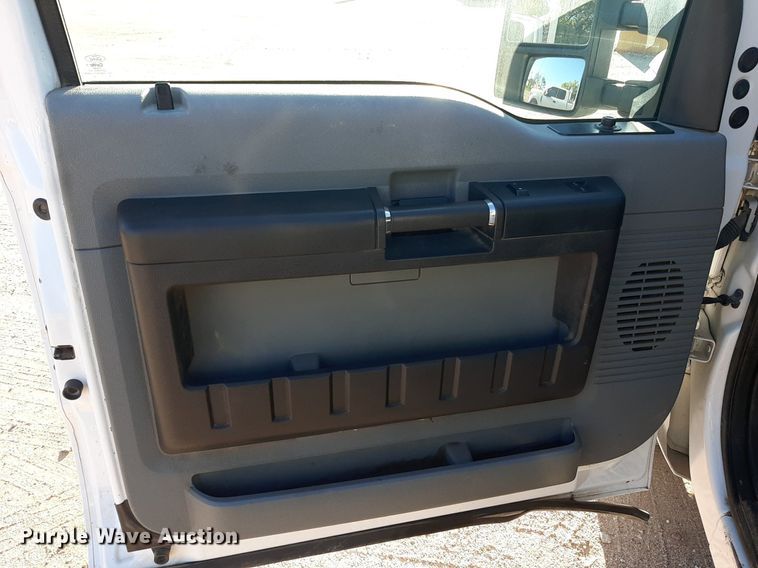 image for item KD9170 2015 Ford F250 Super Duty  SuperCab pickup truck