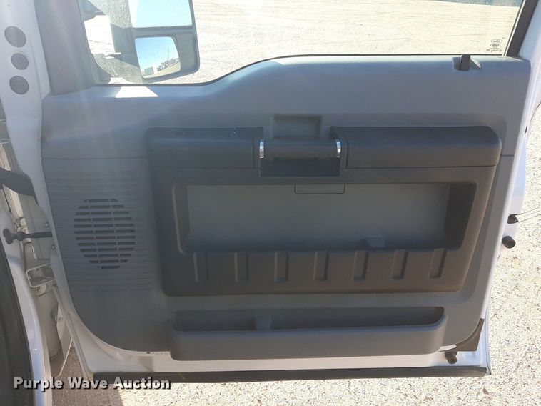 image for item KD9170 2015 Ford F250 Super Duty  SuperCab pickup truck