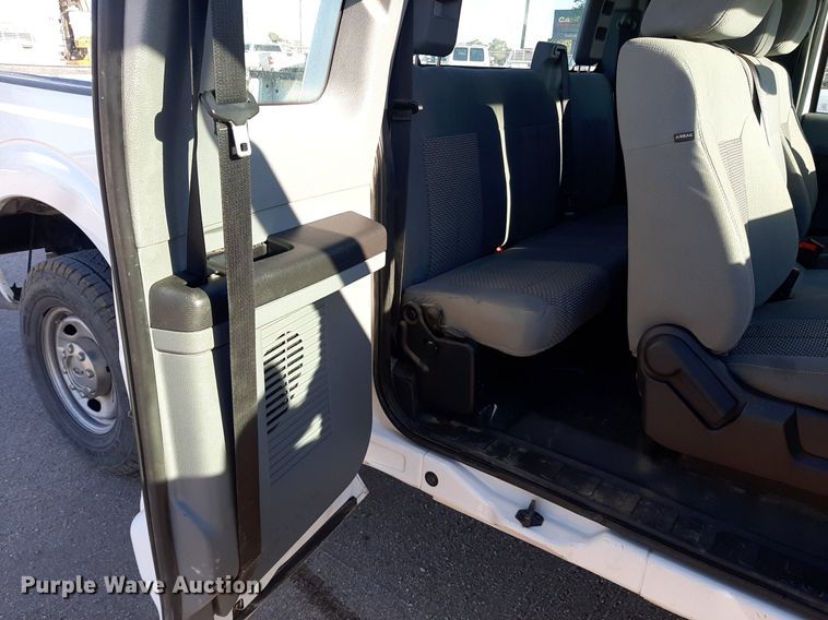 image for item KD9170 2015 Ford F250 Super Duty  SuperCab pickup truck