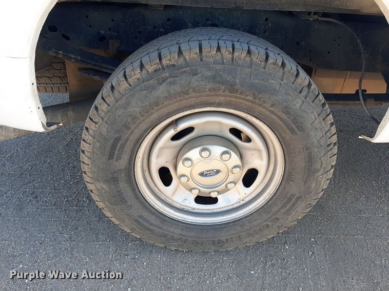 image for item KD9170 2015 Ford F250 Super Duty  SuperCab pickup truck