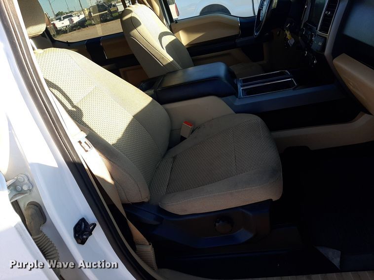 image for item KD9171 2019 Ford F150  SuperCrew pickup truck