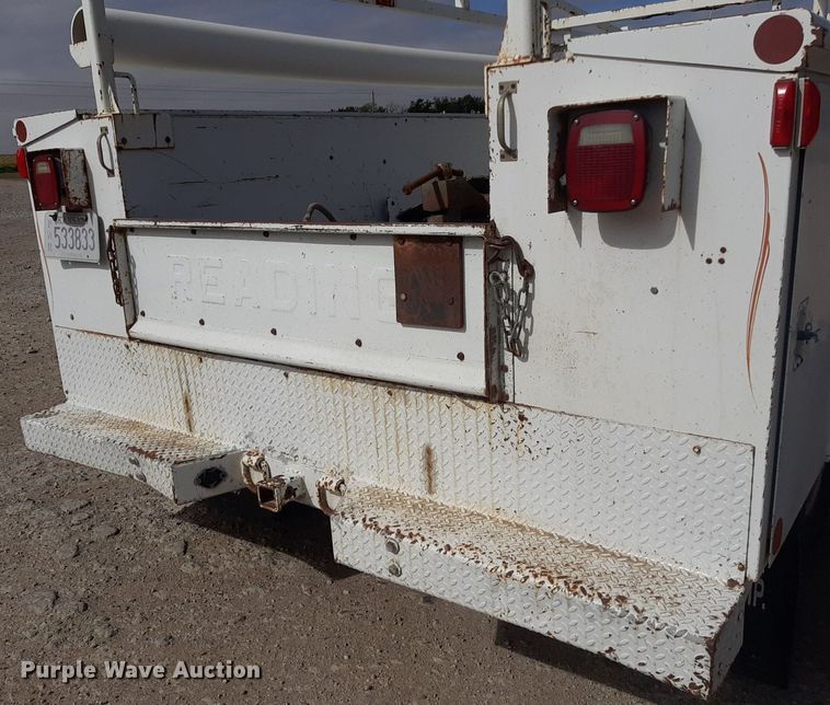 image for item KD9173 1996 Ford F350 XL  utility bed pickup truck