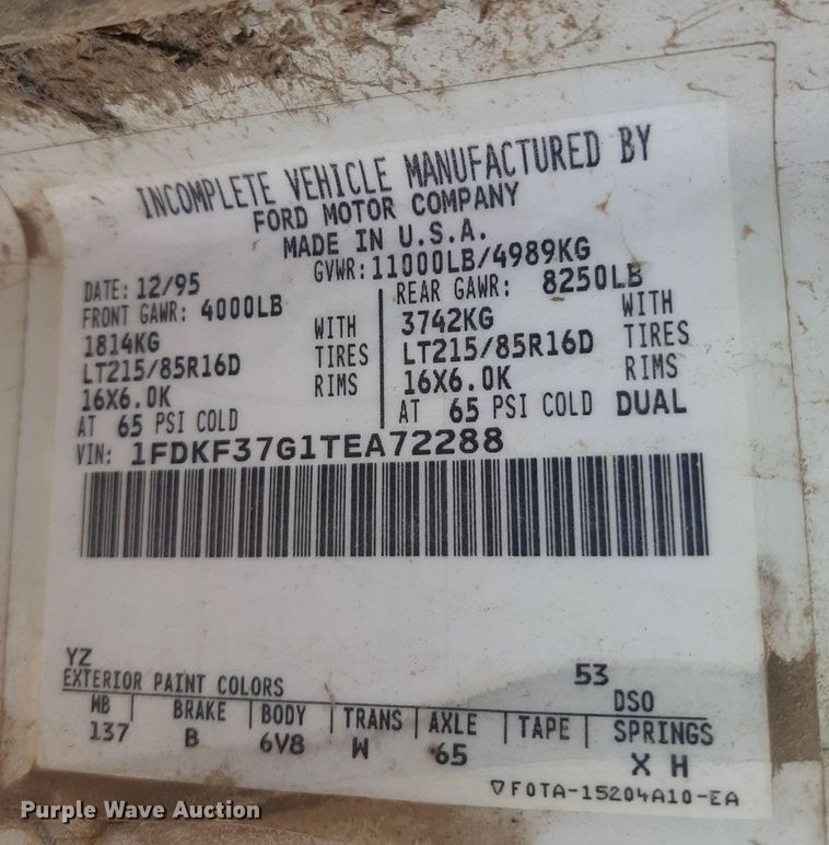 image for item KD9173 1996 Ford F350 XL  utility bed pickup truck