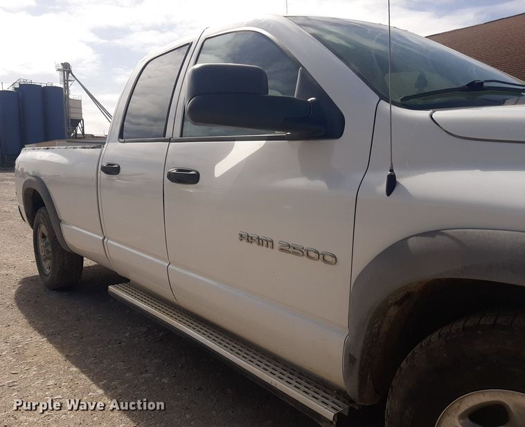 image for item KD9174 2003 Dodge Ram 2500  Quad Cab pickup truck