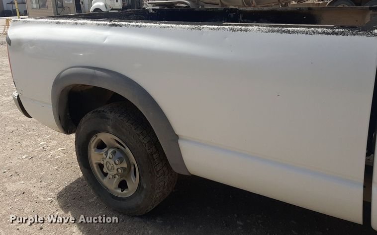 image for item KD9174 2003 Dodge Ram 2500  Quad Cab pickup truck
