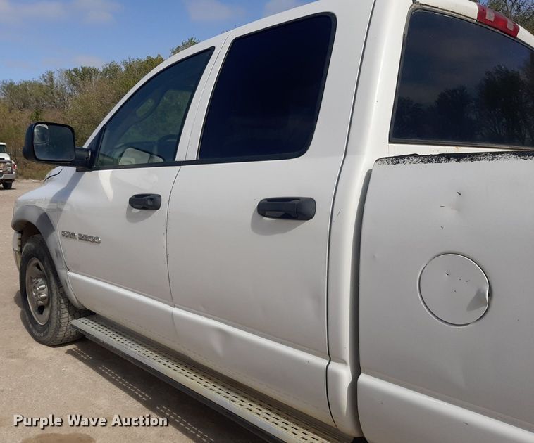 image for item KD9174 2003 Dodge Ram 2500  Quad Cab pickup truck