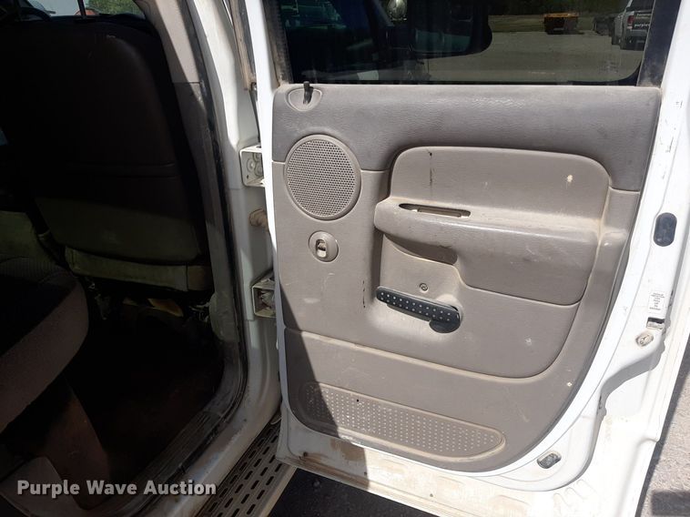 image for item KD9174 2003 Dodge Ram 2500  Quad Cab pickup truck