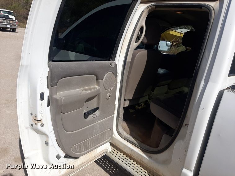 image for item KD9174 2003 Dodge Ram 2500  Quad Cab pickup truck