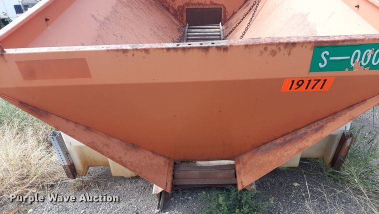 image for item KD9175 Swenson  spreader