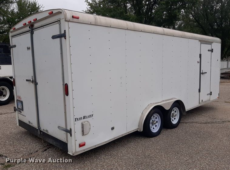 image for item KD9196 2006 Forest River  enclosed cargo trailer
