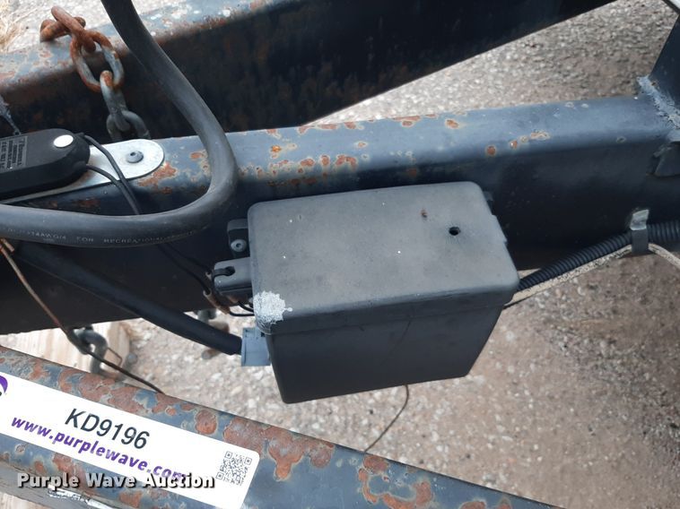 image for item KD9196 2006 Forest River  enclosed cargo trailer