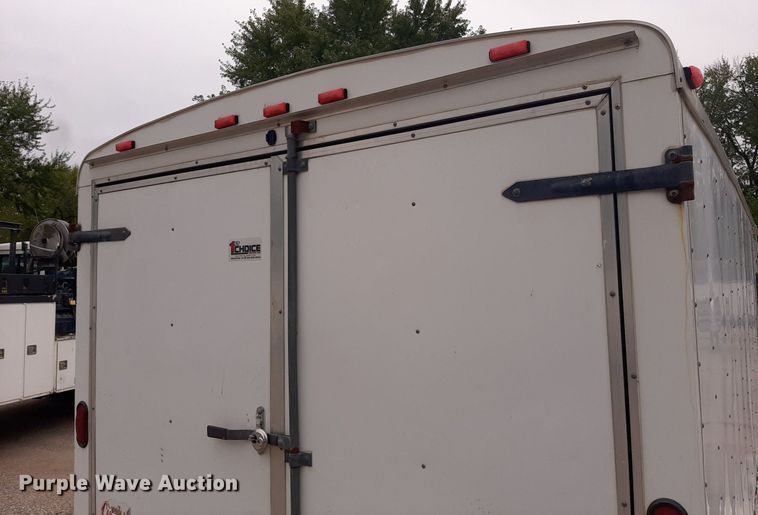 image for item KD9196 2006 Forest River  enclosed cargo trailer