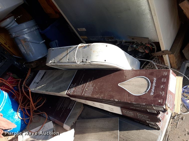 image for item KD9196 2006 Forest River  enclosed cargo trailer