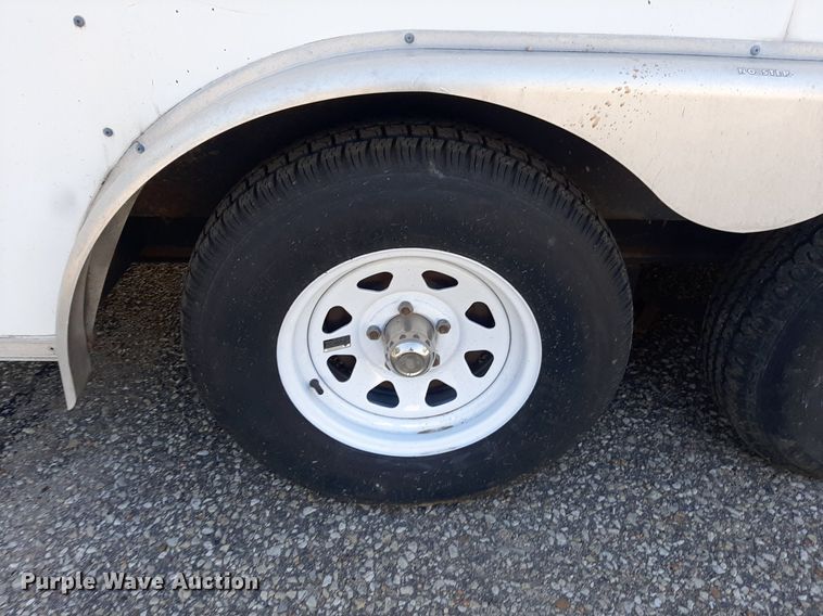 image for item KD9196 2006 Forest River  enclosed cargo trailer