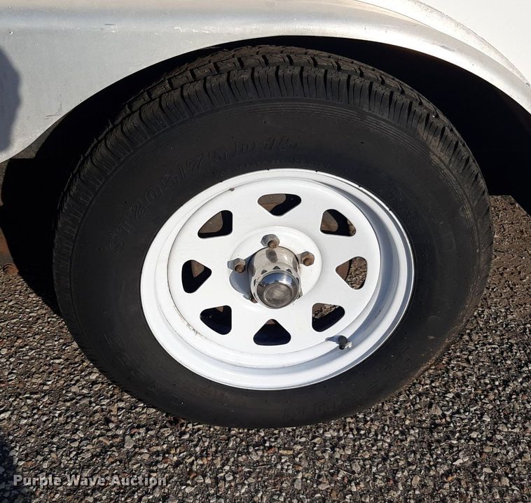 image for item KD9196 2006 Forest River  enclosed cargo trailer