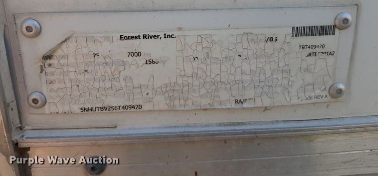 image for item KD9196 2006 Forest River  enclosed cargo trailer