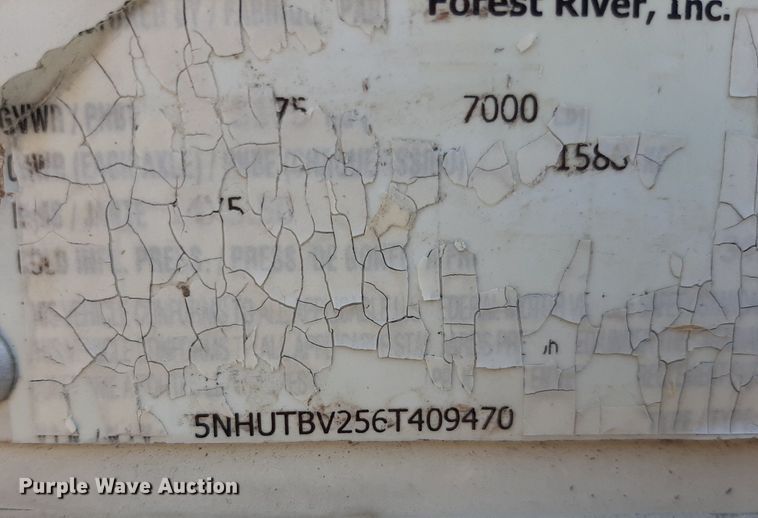 image for item KD9196 2006 Forest River  enclosed cargo trailer