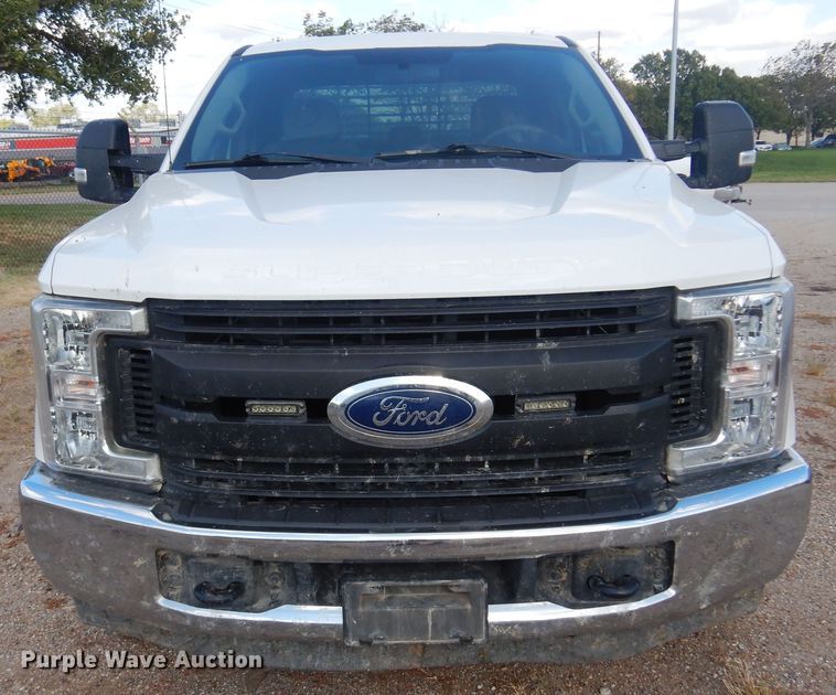 image for item KD9201 2019 Ford F250 Super Duty  SuperCab pickup truck