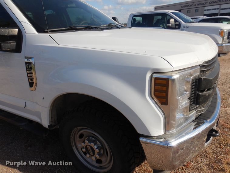 image for item KD9201 2019 Ford F250 Super Duty  SuperCab pickup truck