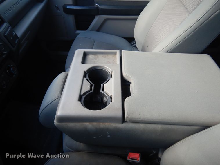 image for item KD9201 2019 Ford F250 Super Duty  SuperCab pickup truck