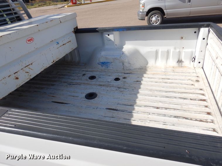 image for item KD9204 2016 Ford F250 Super Duty  Crew Cab pickup truck