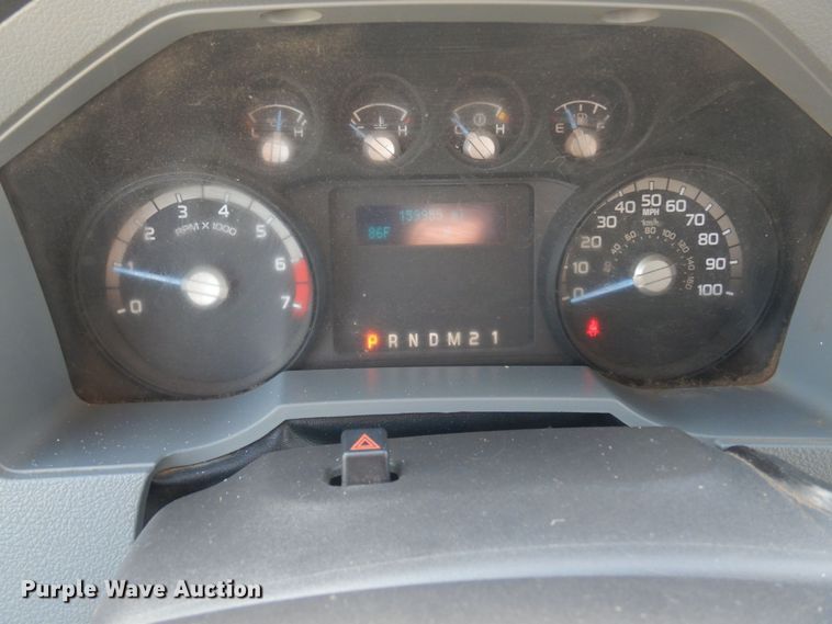 image for item KD9204 2016 Ford F250 Super Duty  Crew Cab pickup truck