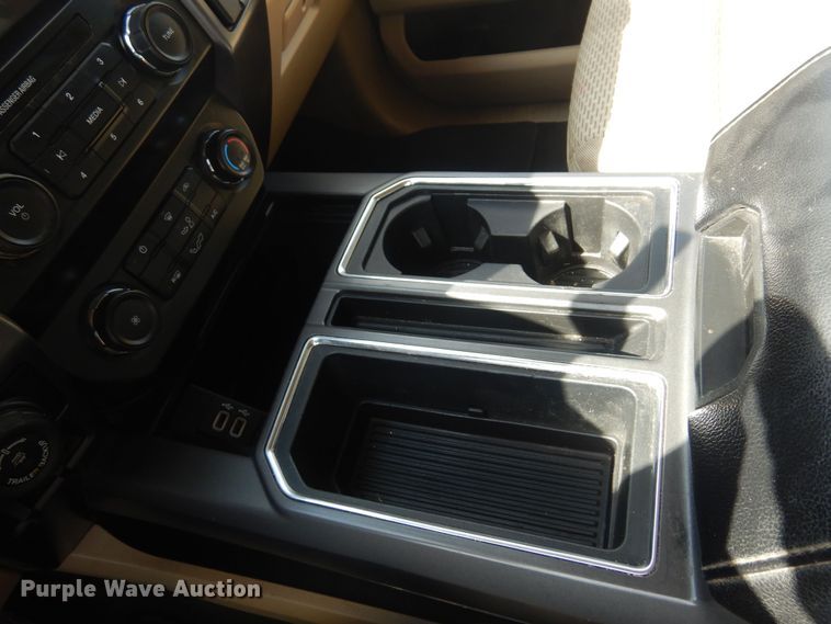 image for item KD9205 2020 Ford F150  SuperCrew pickup truck