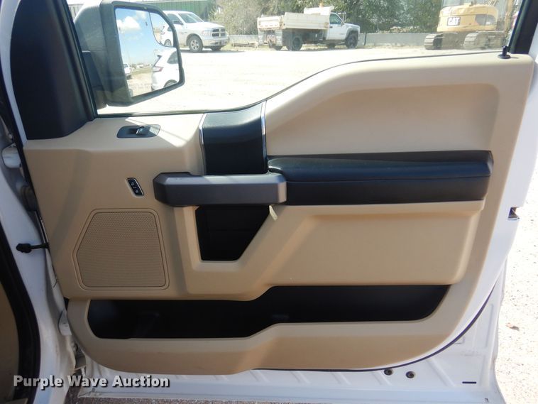 image for item KD9205 2020 Ford F150  SuperCrew pickup truck