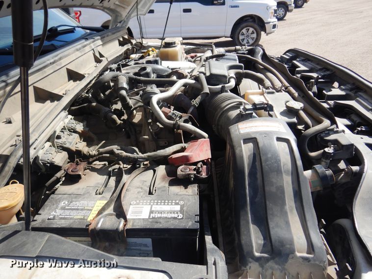 image for item KD9206 2016 Ford F350 Super Duty  SuperCab flatbed pickup truck