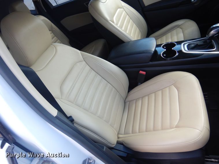 image for item KD9208 2015 Ford Edge