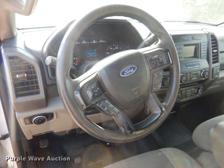 image for item KD9210 2018 Ford F250 Super Duty  Crew Cab pickup truck