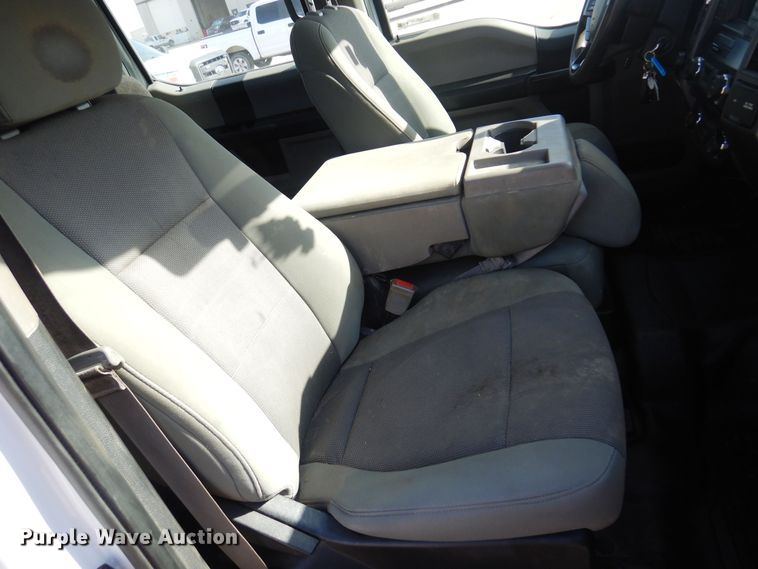 image for item KD9210 2018 Ford F250 Super Duty  Crew Cab pickup truck