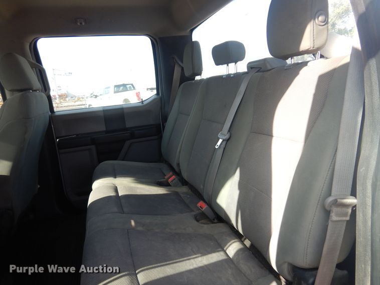 image for item KD9210 2018 Ford F250 Super Duty  Crew Cab pickup truck