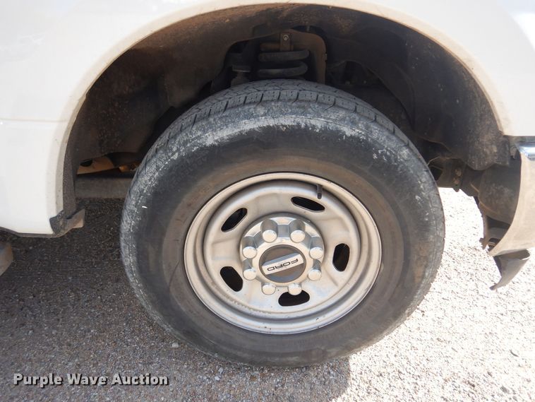 image for item KD9210 2018 Ford F250 Super Duty  Crew Cab pickup truck