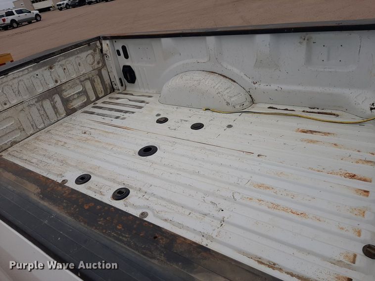 image for item KD9211 2020 Ford F250 Super Duty  Crew Cab pickup truck