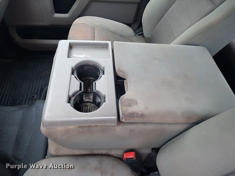 image for item KD9211 2020 Ford F250 Super Duty  Crew Cab pickup truck