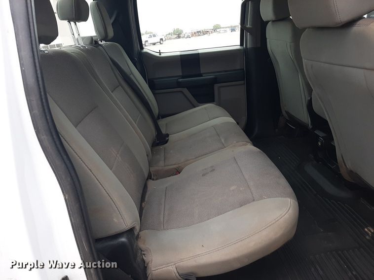 image for item KD9211 2020 Ford F250 Super Duty  Crew Cab pickup truck