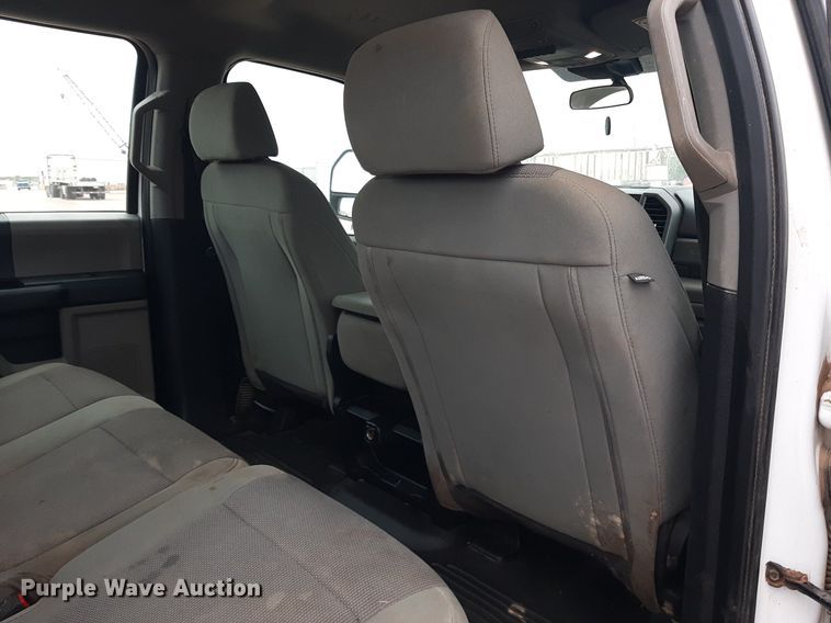 image for item KD9211 2020 Ford F250 Super Duty  Crew Cab pickup truck