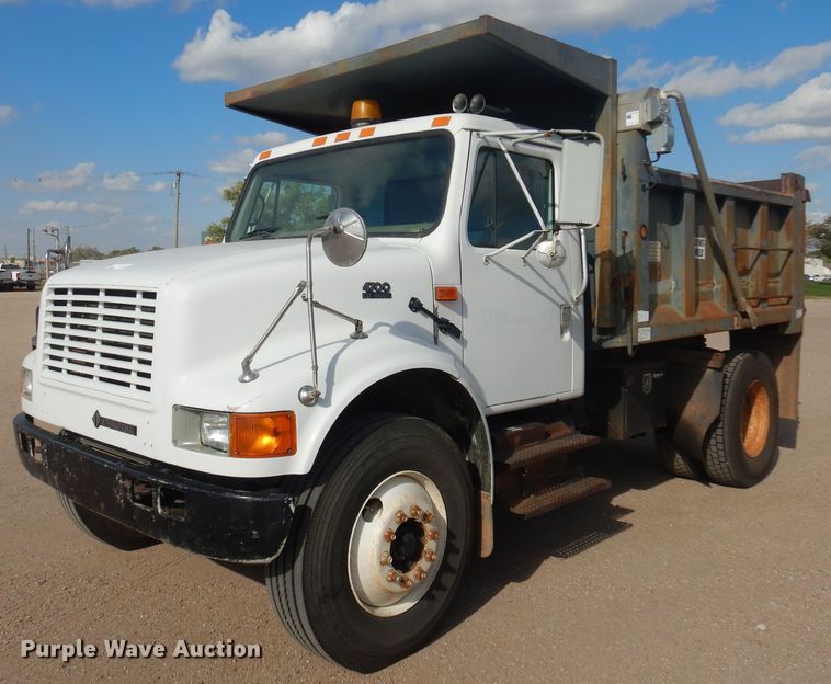 image for item KD9212 2001 International 4700  dump truck