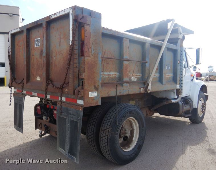 image for item KD9212 2001 International 4700  dump truck
