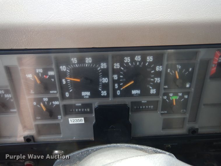 image for item KD9212 2001 International 4700  dump truck