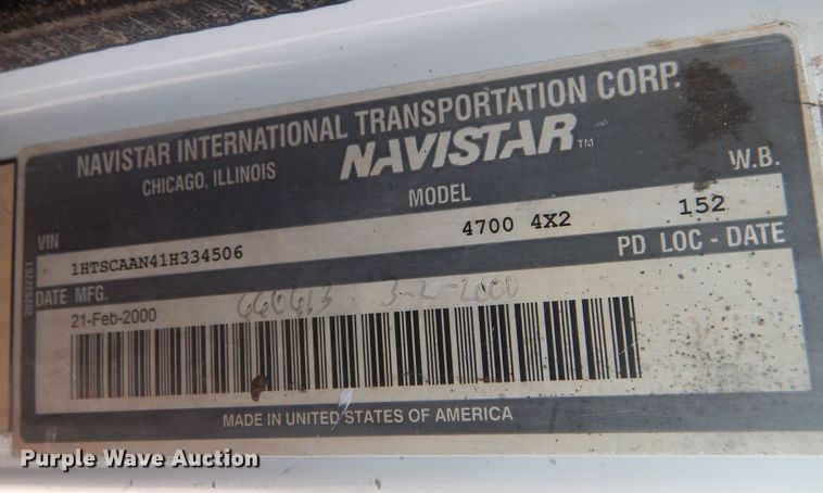 image for item KD9212 2001 International 4700  dump truck