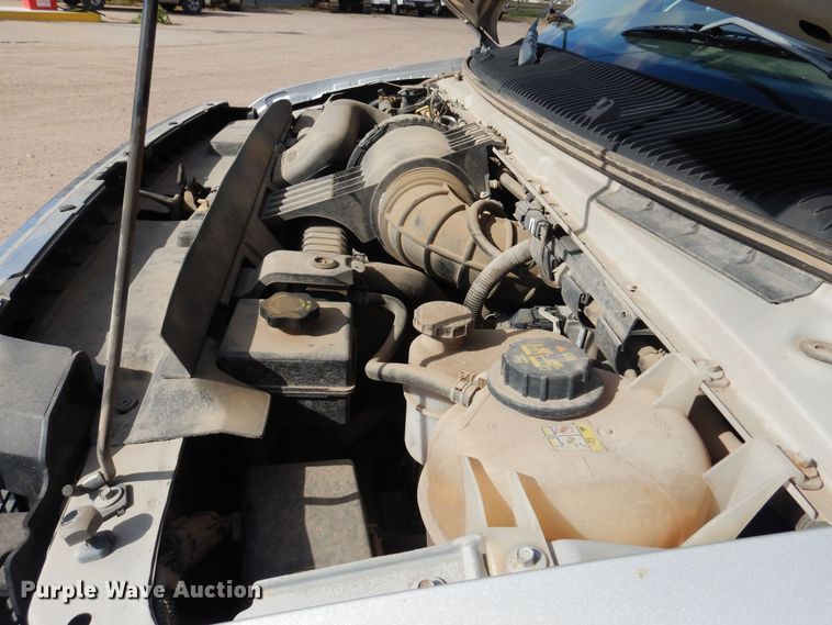 image for item KD9213 2010 Ford E350 Super Duty  van